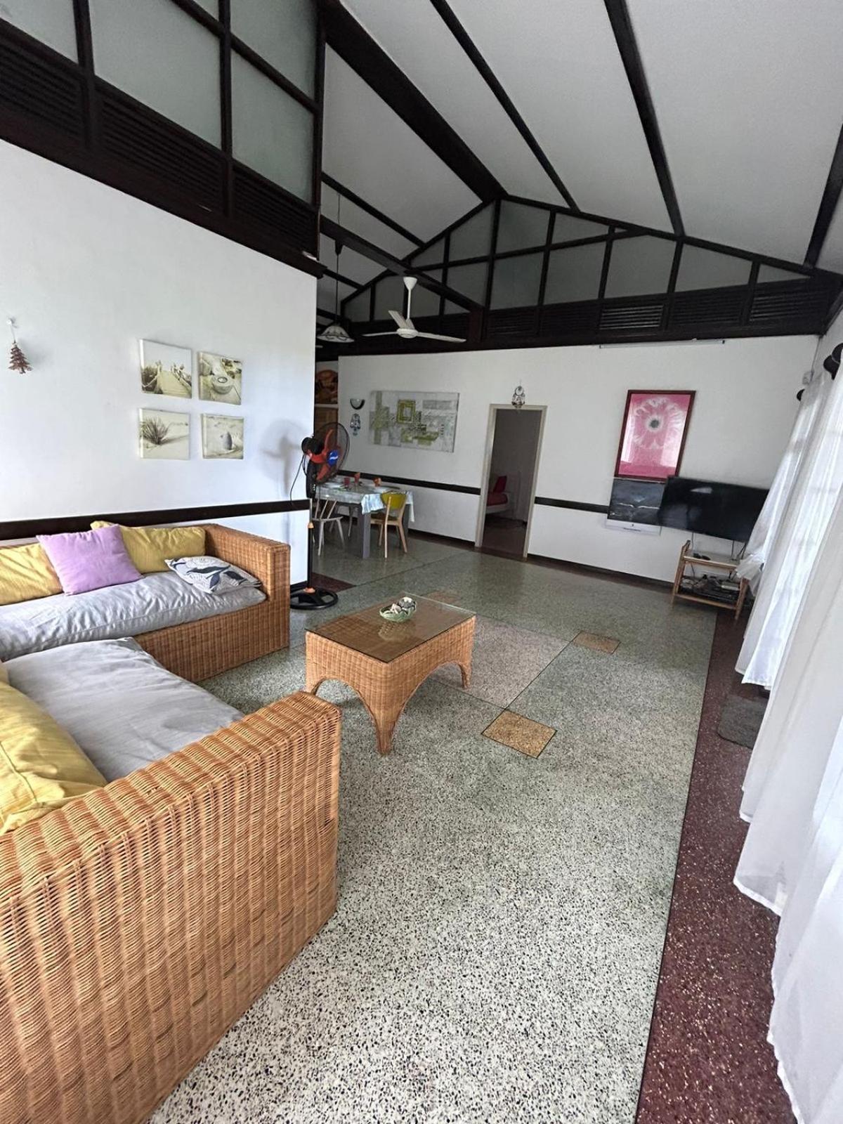 Villa Karel Mauritius Beach House Riambel Exterior foto